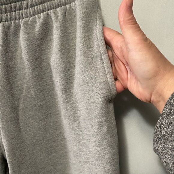 Champion Sweatpants Boys XL Gray Jogger Logo Spell Out Tapered Stretch - Picture 4 of 9